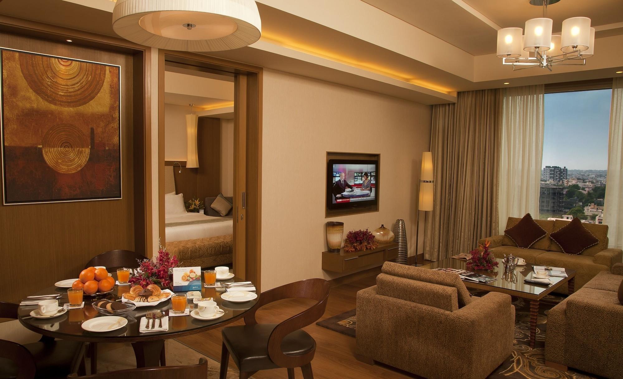 Radisson Blu Hotel, Nagpur Zewnętrze zdjęcie
