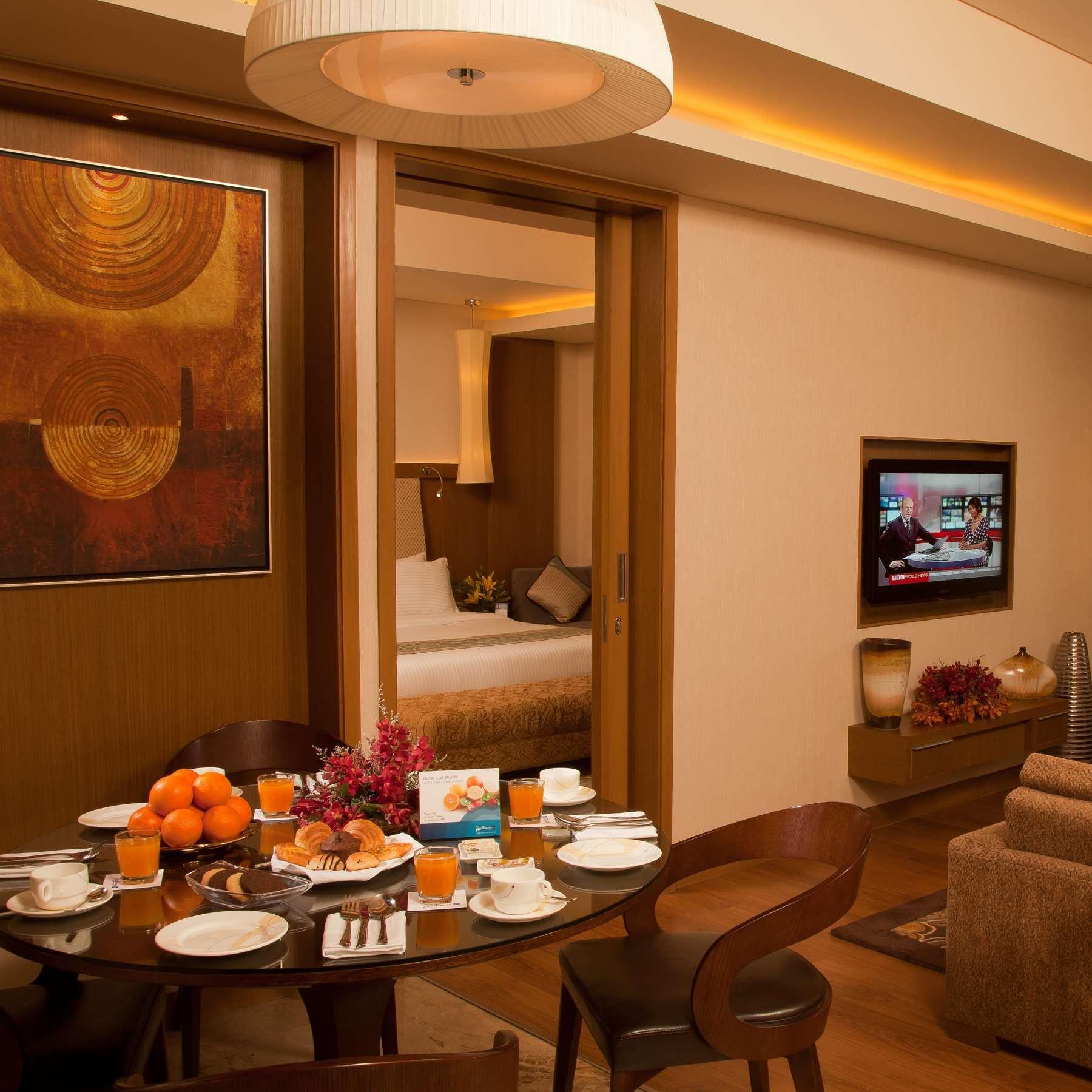 Radisson Blu Hotel, Nagpur Zewnętrze zdjęcie