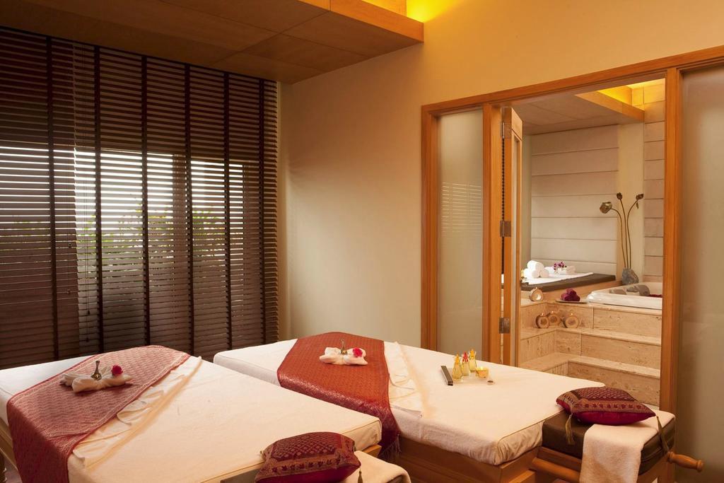 Radisson Blu Hotel, Nagpur Zewnętrze zdjęcie