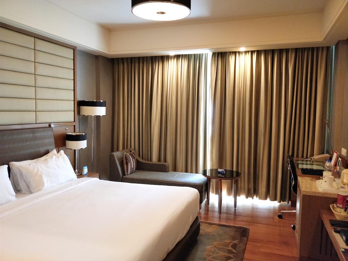 Radisson Blu Hotel, Nagpur Zewnętrze zdjęcie