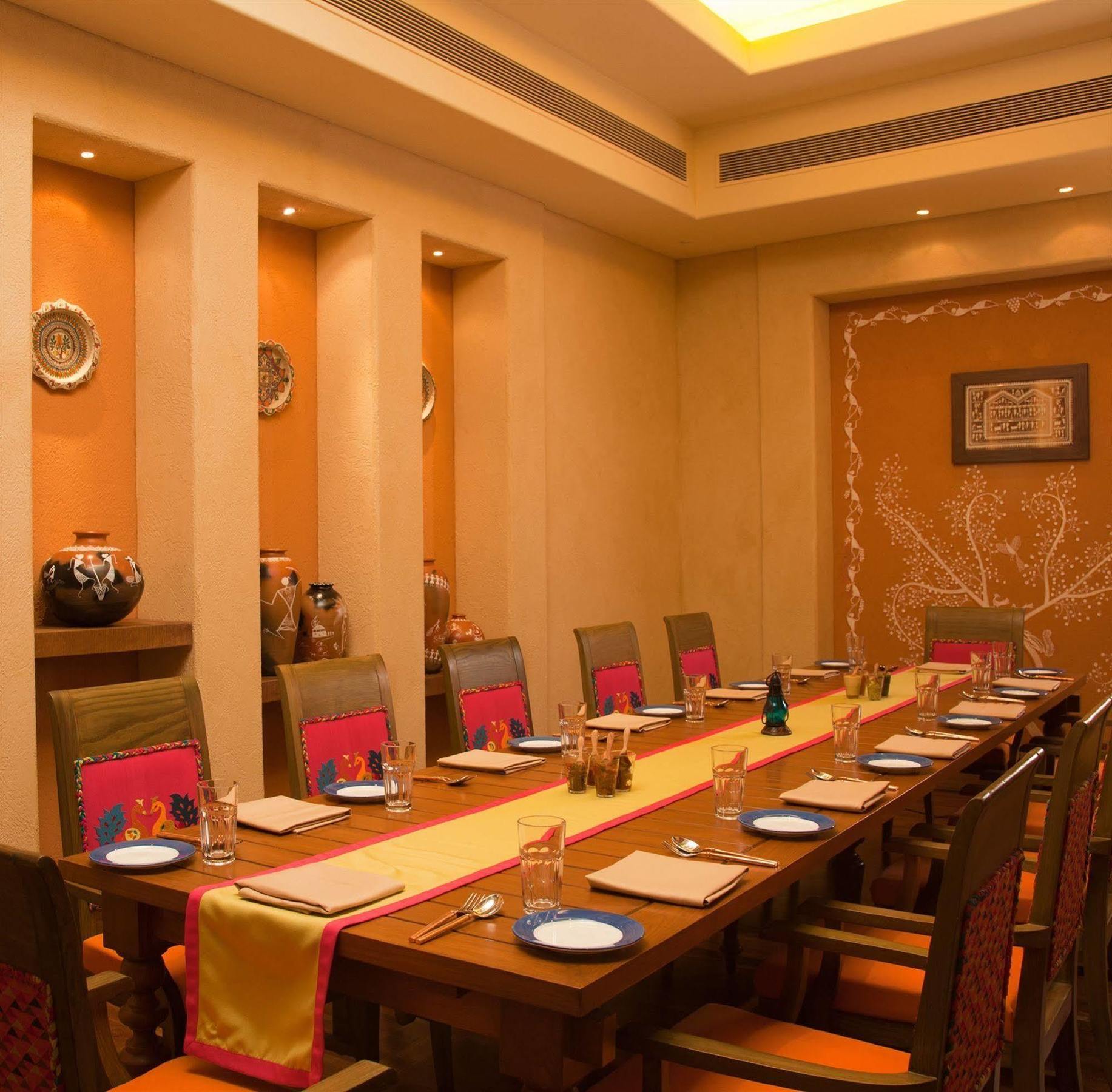 Radisson Blu Hotel, Nagpur Zewnętrze zdjęcie