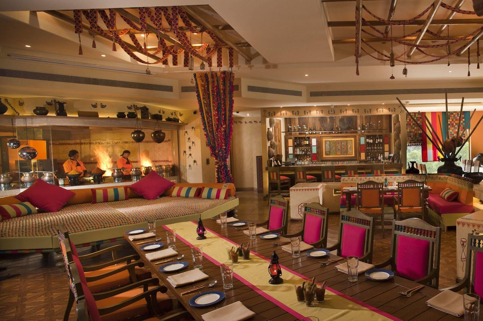 Radisson Blu Hotel, Nagpur Zewnętrze zdjęcie